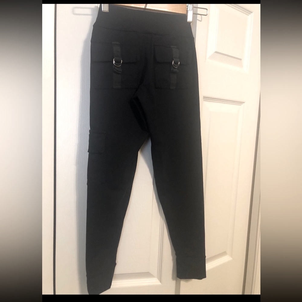 Bluefish Cargo Leggings - Picture 5 of 10